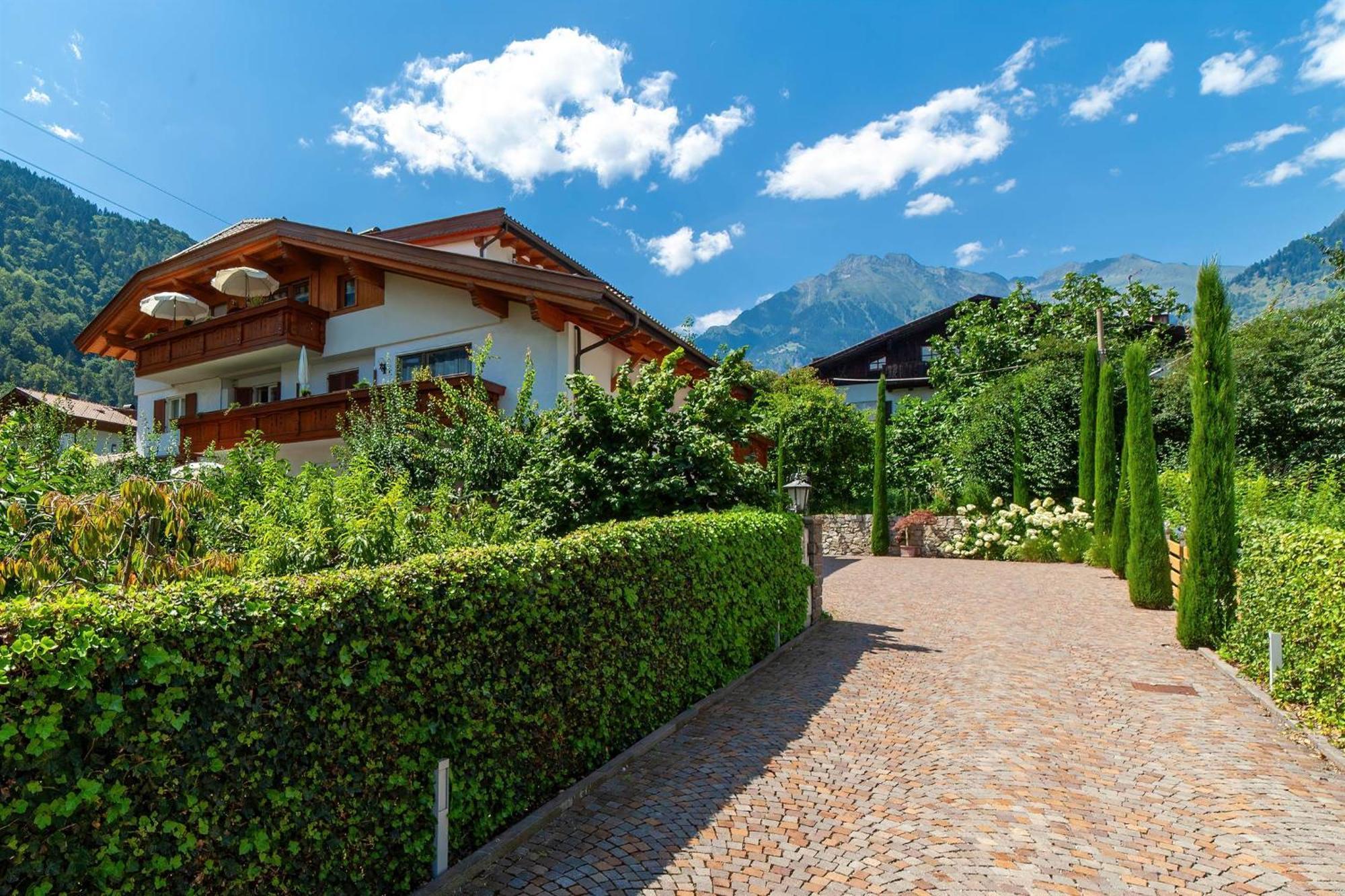 Appartementhaus Tratter Lagundo Ngoại thất bức ảnh