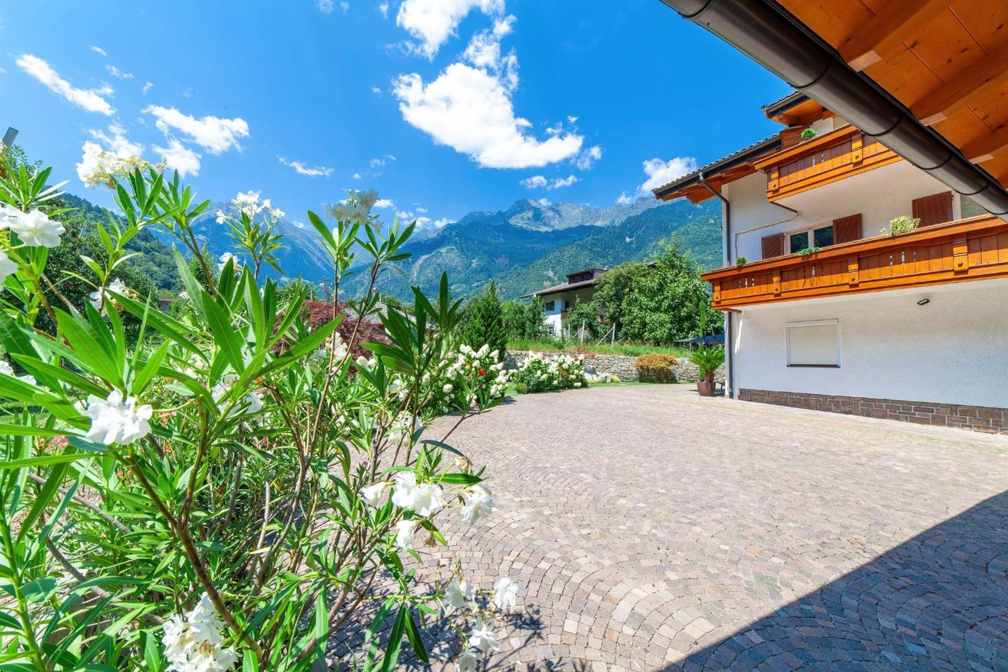 Appartementhaus Tratter Lagundo Ngoại thất bức ảnh
