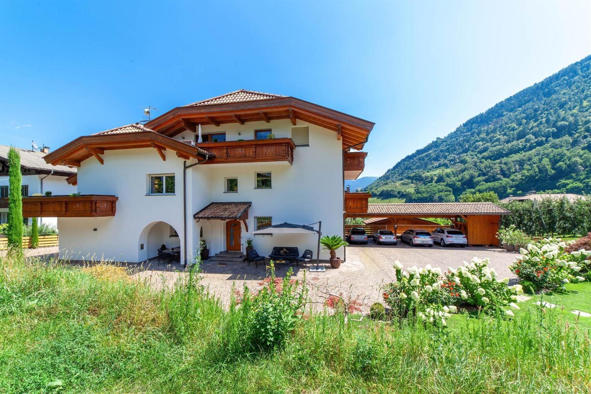 Appartementhaus Tratter Lagundo Ngoại thất bức ảnh