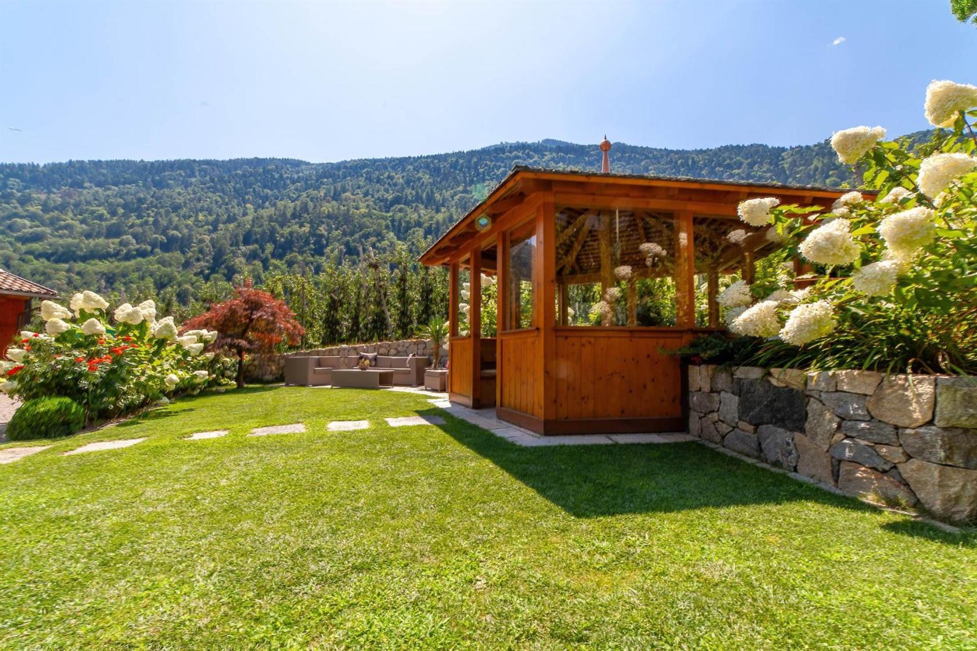 Appartementhaus Tratter Lagundo Ngoại thất bức ảnh