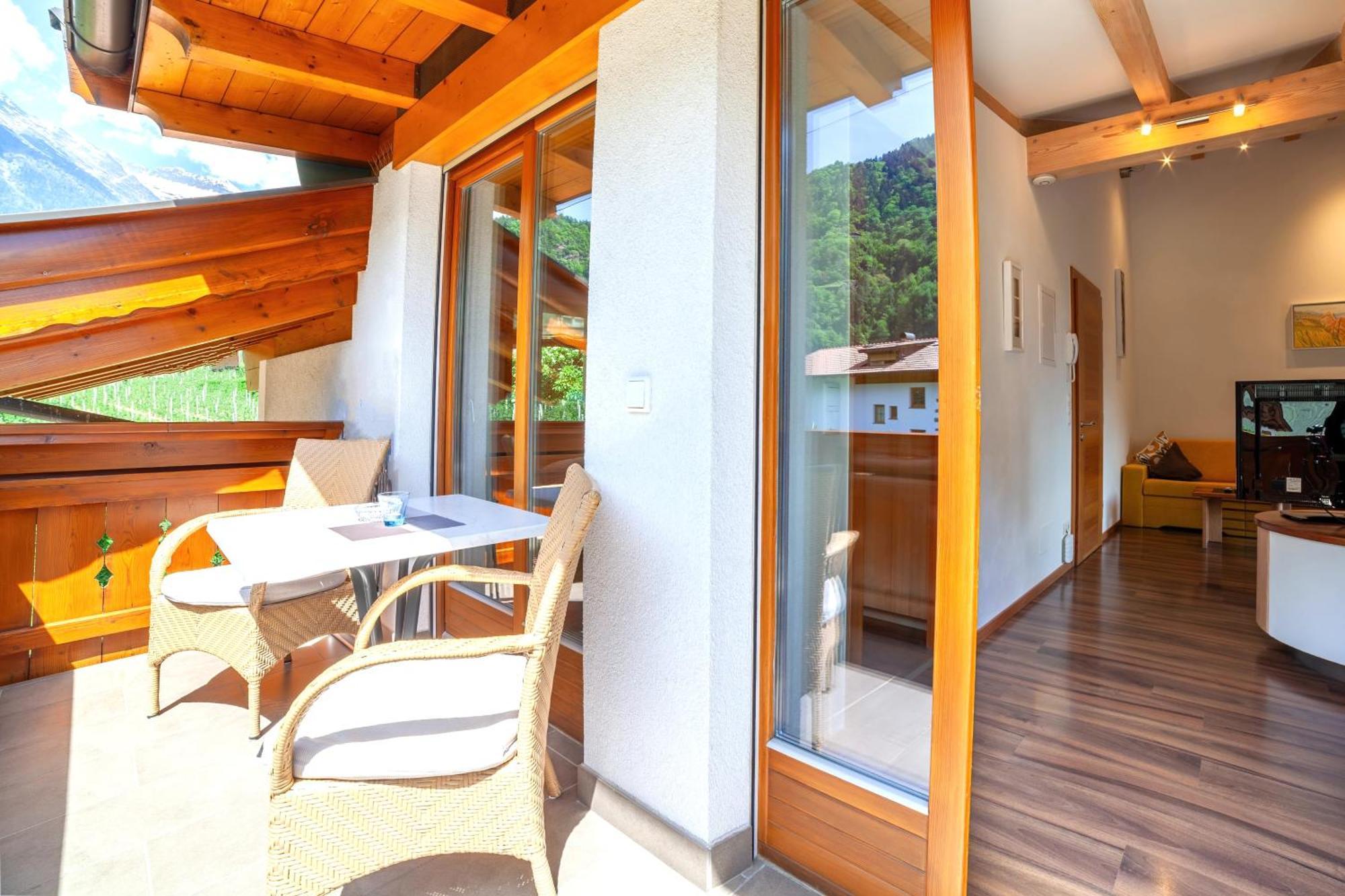 Appartementhaus Tratter Lagundo Ngoại thất bức ảnh