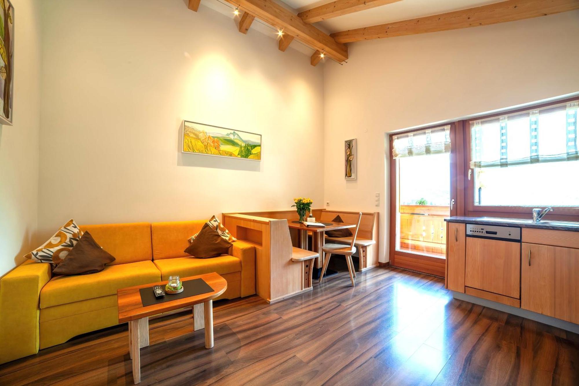 Appartementhaus Tratter Lagundo Ngoại thất bức ảnh